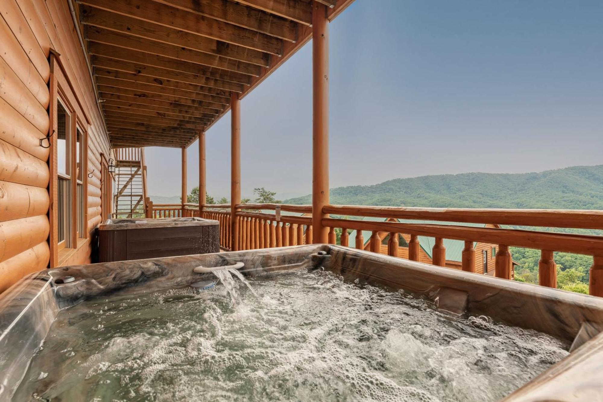 Sugarland By Avantstay Sleeps 28 Home Theatre Two Hot Tubs Indoor Pool Incredible Views Піджен-Фордж Екстер'єр фото
